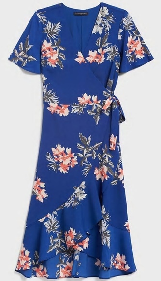 Banana Republic Floral Print Flirty Wrap Dress - Picture 5 of 5